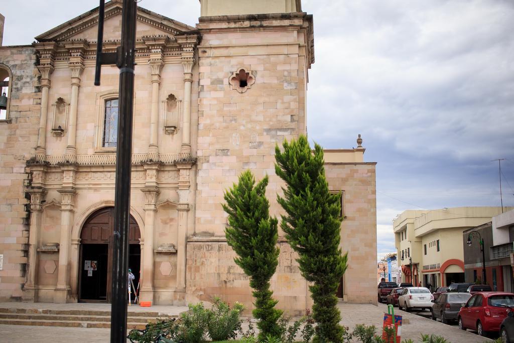 Guidi Hotel Linares Eksteriør billede