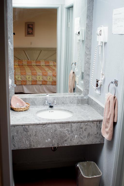 Guidi Hotel Linares Eksteriør billede