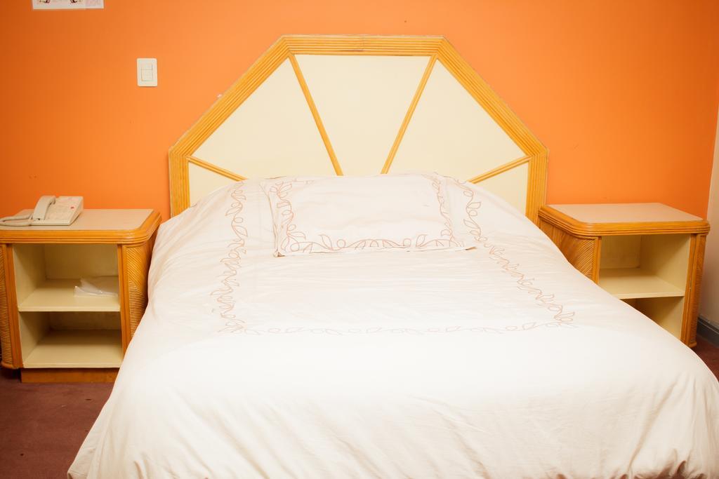 Guidi Hotel Linares Eksteriør billede